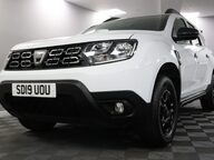 Dacia Duster ESSENTIAL SCE 15
