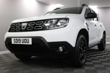 Dacia Duster ESSENTIAL SCE 15