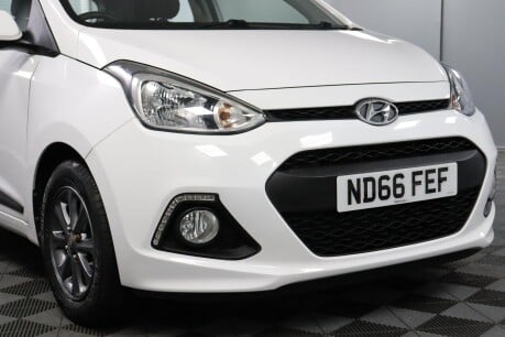 Hyundai i10 PREMIUM 24