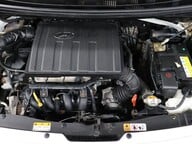 Hyundai i10 PREMIUM 42