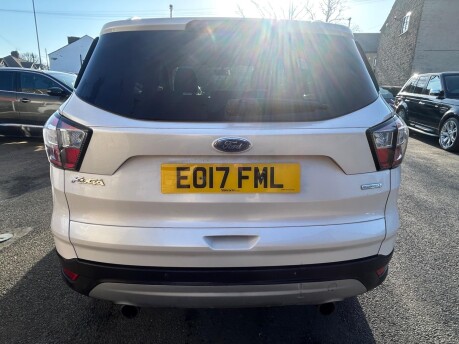 Ford Kuga ZETEC 8