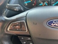 Ford Kuga ZETEC 16