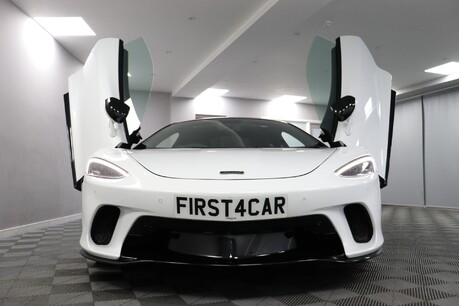 McLaren GT V8 SSG