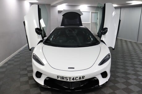 McLaren GT V8 SSG 12