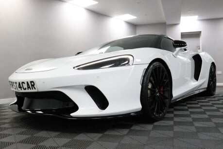 McLaren GT V8 SSG 19