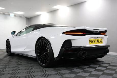 McLaren GT V8 SSG 21