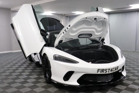 McLaren GT V8 SSG 2