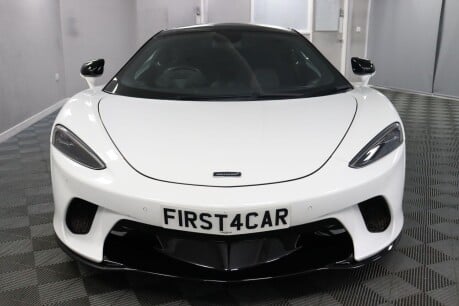 McLaren GT V8 SSG 11