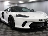 McLaren GT V8 SSG 8