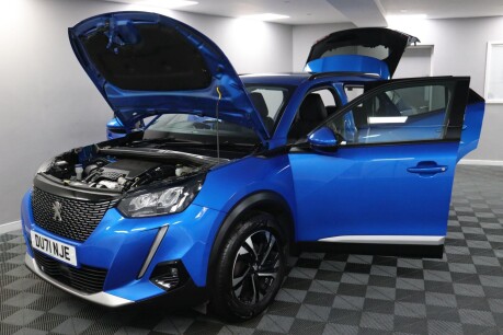 Peugeot 2008 PURETECH S/S ALLURE PREMIUM 16