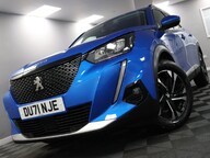 Peugeot 2008 PURETECH S/S ALLURE PREMIUM 32