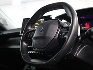 Peugeot 2008 PURETECH S/S ALLURE PREMIUM 12