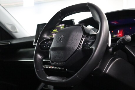Peugeot 2008 PURETECH S/S ALLURE PREMIUM 12