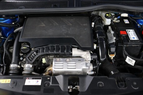 Peugeot 2008 PURETECH S/S ALLURE PREMIUM 44