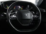 Peugeot 2008 PURETECH S/S ALLURE PREMIUM 36