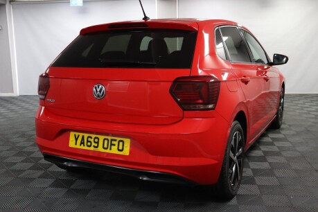 Volkswagen Polo BEATS TSI 11