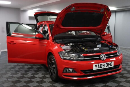 Volkswagen Polo BEATS TSI 15