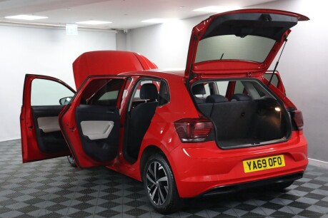 Volkswagen Polo BEATS TSI 21