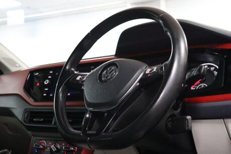 Volkswagen Polo BEATS TSI 32