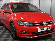 Volkswagen Polo BEATS TSI 7