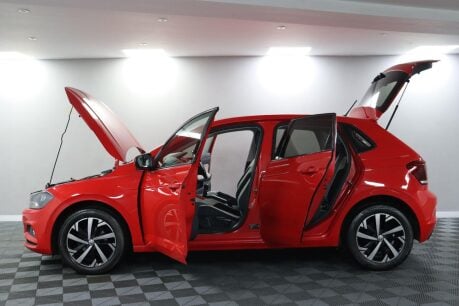 Volkswagen Polo BEATS TSI 17