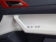 Volkswagen Polo BEATS TSI 37