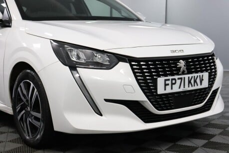 Peugeot 208 PURETECH ALLURE PREMIUM S/S 24