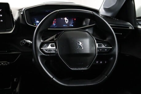 Peugeot 208 PURETECH ALLURE PREMIUM S/S 45