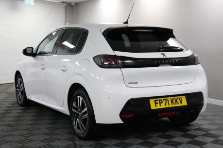 Peugeot 208 PURETECH ALLURE PREMIUM S/S 5
