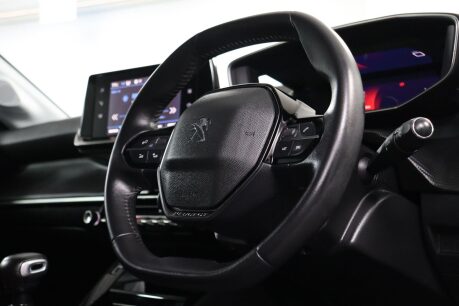 Peugeot 208 PURETECH ALLURE PREMIUM S/S 35