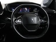 Peugeot 208 PURETECH ALLURE PREMIUM S/S 36