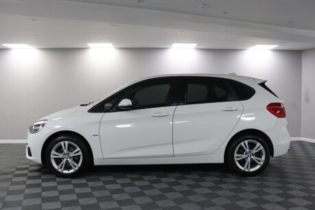 BMW 2 Series 220D SPORT ACTIVE TOURER 18