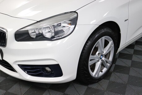 BMW 2 Series 220D SPORT ACTIVE TOURER 31