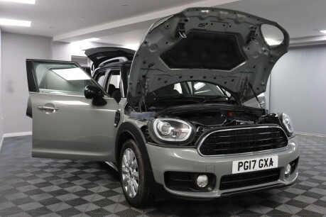 Mini Countryman COOPER 15
