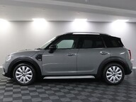Mini Countryman COOPER 18