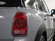 Mini Countryman COOPER 23