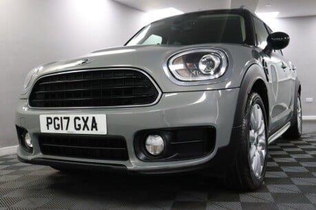 Mini Countryman COOPER 28