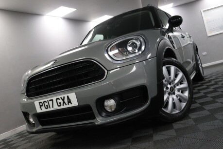 Mini Countryman COOPER 32