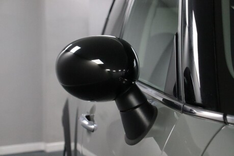Mini Countryman COOPER 33