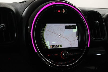 Mini Countryman COOPER 38