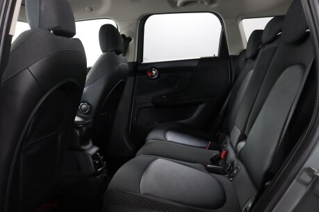 Mini Countryman COOPER 41