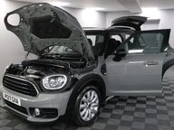 Mini Countryman COOPER 8