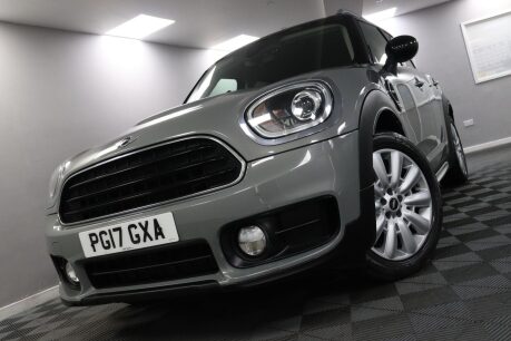 Mini Countryman COOPER 13