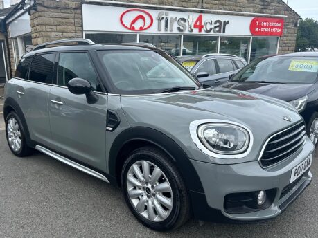 Mini Countryman COOPER 6
