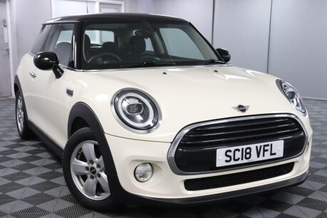 Mini Hatch COOPER 5