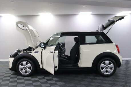 Mini Hatch COOPER 18