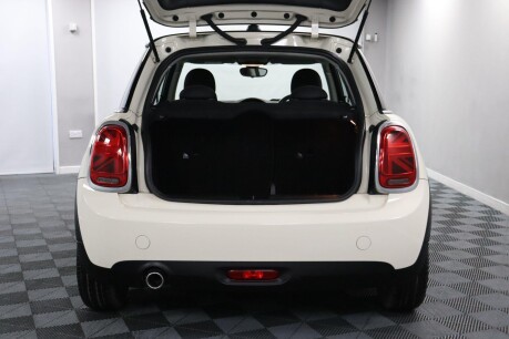 Mini Hatch COOPER 25