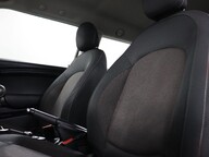 Mini Hatch COOPER 38