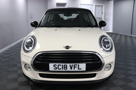 Mini Hatch COOPER 3