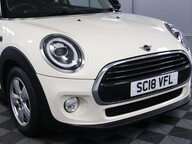 Mini Hatch COOPER 7
